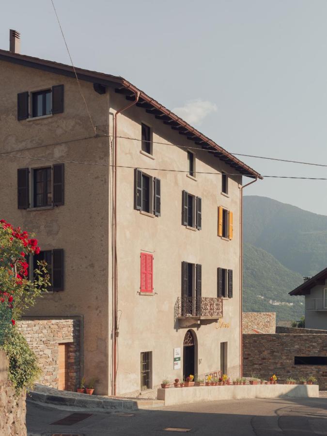 Agriturismo Olmo Sondrio Exteriör bild